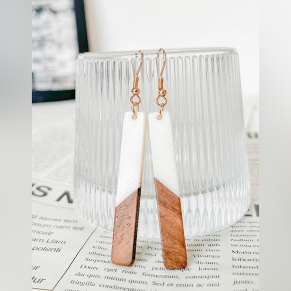 Boho Geometric Dangle Earrings - Picture 6 of 8